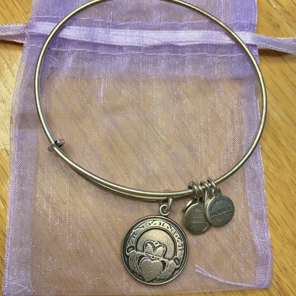 Alex and Ani | Claddagh Charm Bracelet